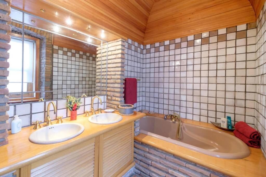 6 Ponterosso - Luxury Attic Leilighet Trieste Eksteriør bilde
